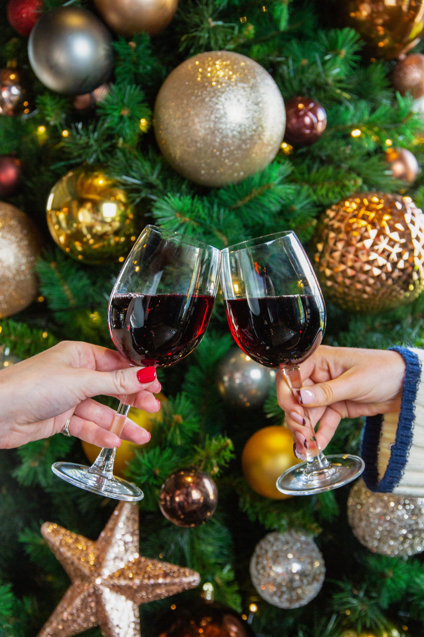 wine by christmas tree